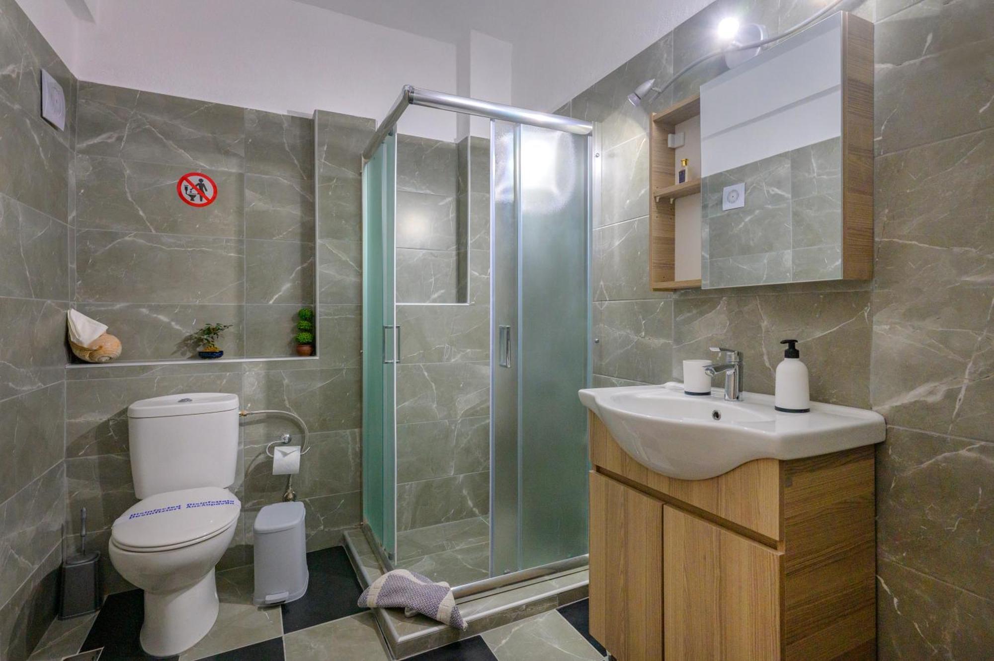Michael'S Apartment'S เนอาโรดา ภายนอก รูปภาพ