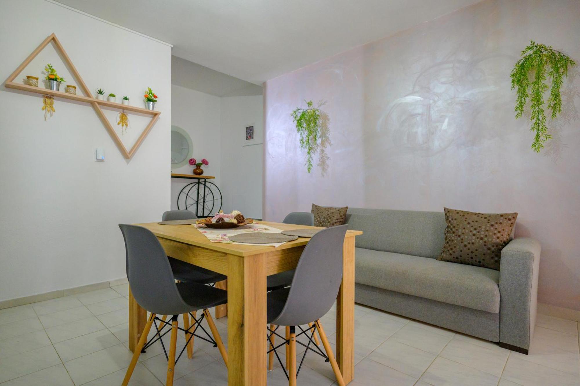 Michael'S Apartment'S เนอาโรดา ภายนอก รูปภาพ
